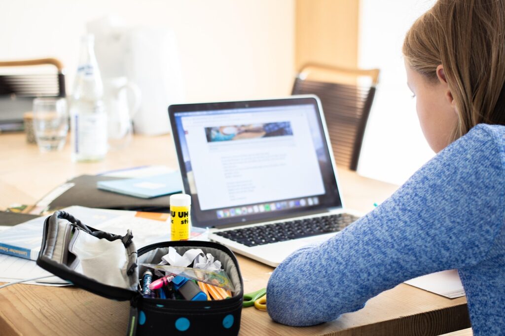 Radni prostor za online edukaciju i planiranje digitalnog biznisa