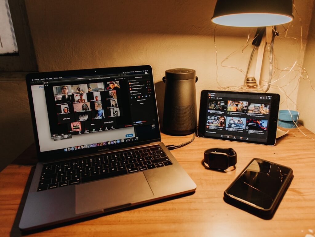 Setup za snimanje lekcija i online edukaciju kroz digitalni proizvod